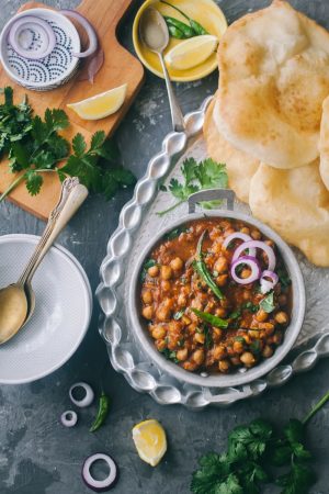 Best street food in Delhi Chole Bhature