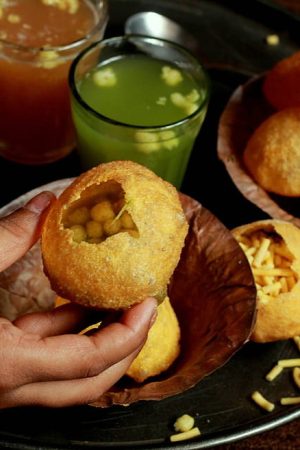 Best street food in Delhi Gol Gappe