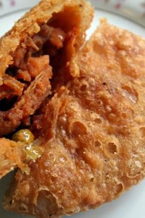 Best street food in Jaipur Pyaaz Kachori